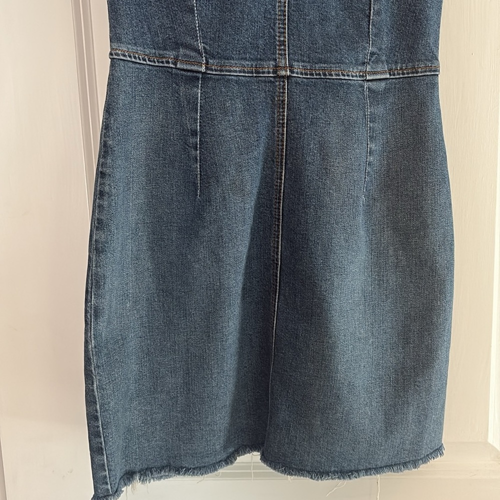 Reformation Zinnia Denim Dress- Size 6 - Picture 2 of 5
